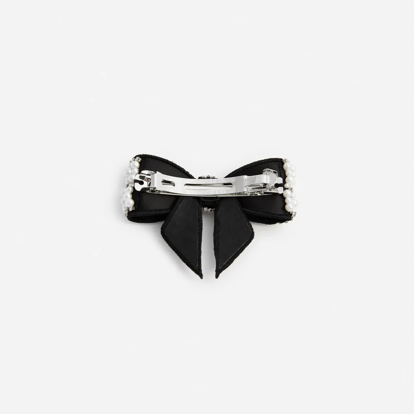 Black Pearl Satin Bow Hairclip Black Pearl Satin Bow Hairclip