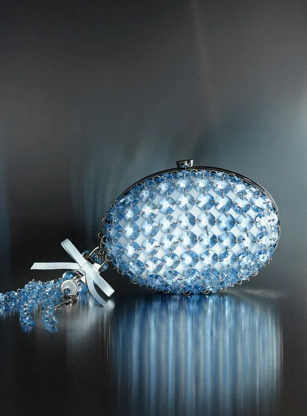 Blue Oval Crystal Chain Clutch Bag Blue Oval Crystal Chain Clutch Bag