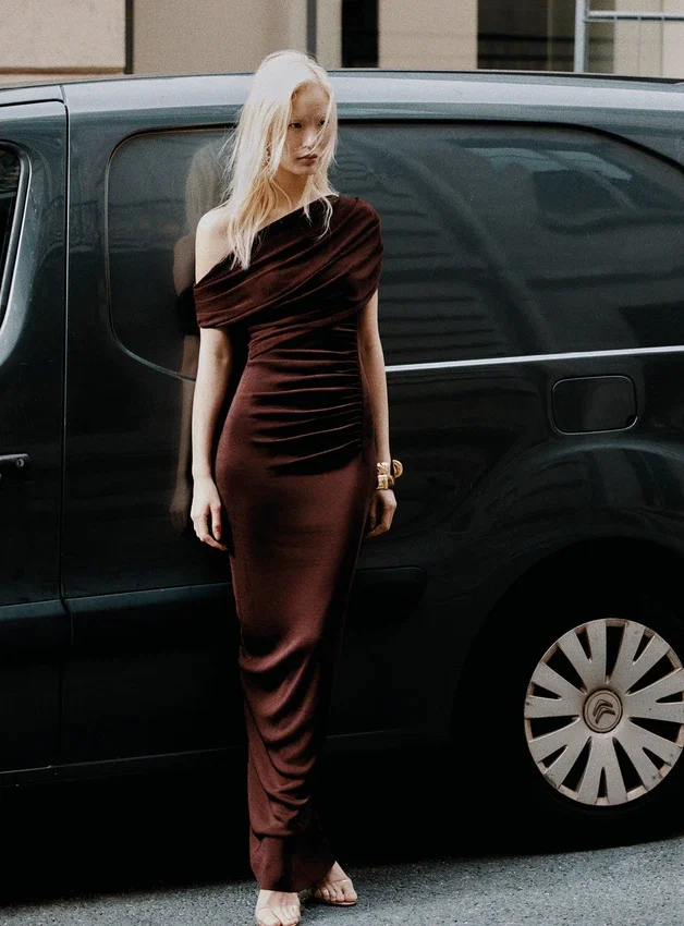 Brown Draped Knit Midi Dress Brown Draped Knit Midi Dress