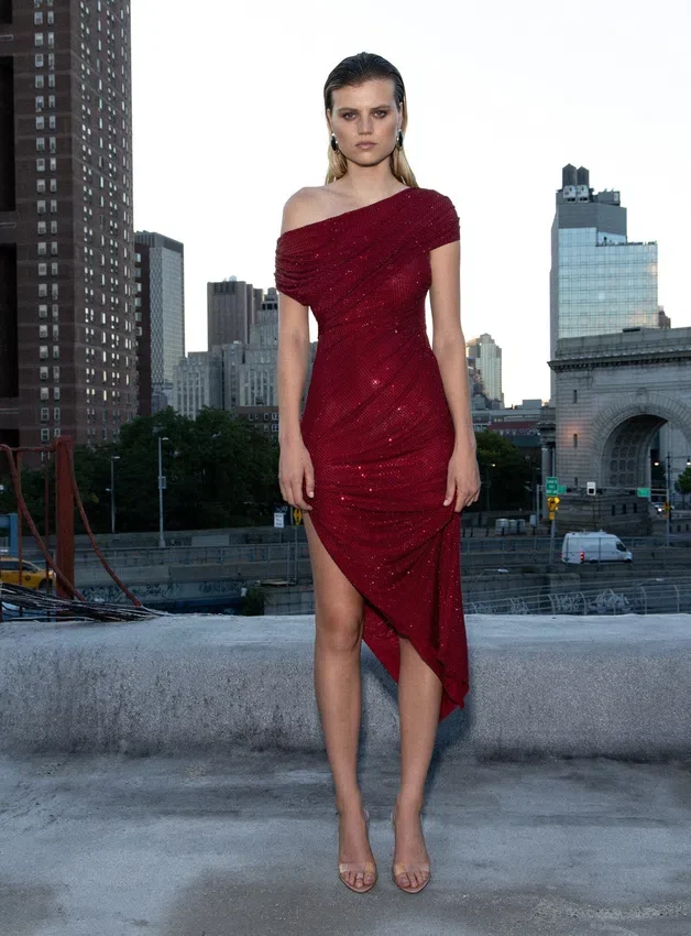 Burgundy Rhinestone Drape Midi Dress Burgundy Rhinestone Drape Midi Dress