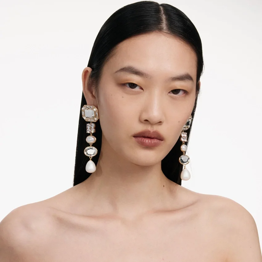 Gold Crystal Pearl Tiered Earrings Gold Crystal Pearl Tiered Earrings
