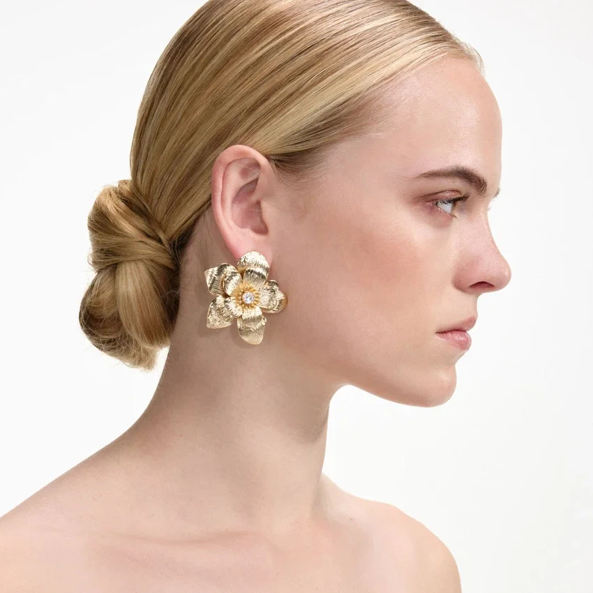 Gold Flower Earrings Gold Flower Earrings