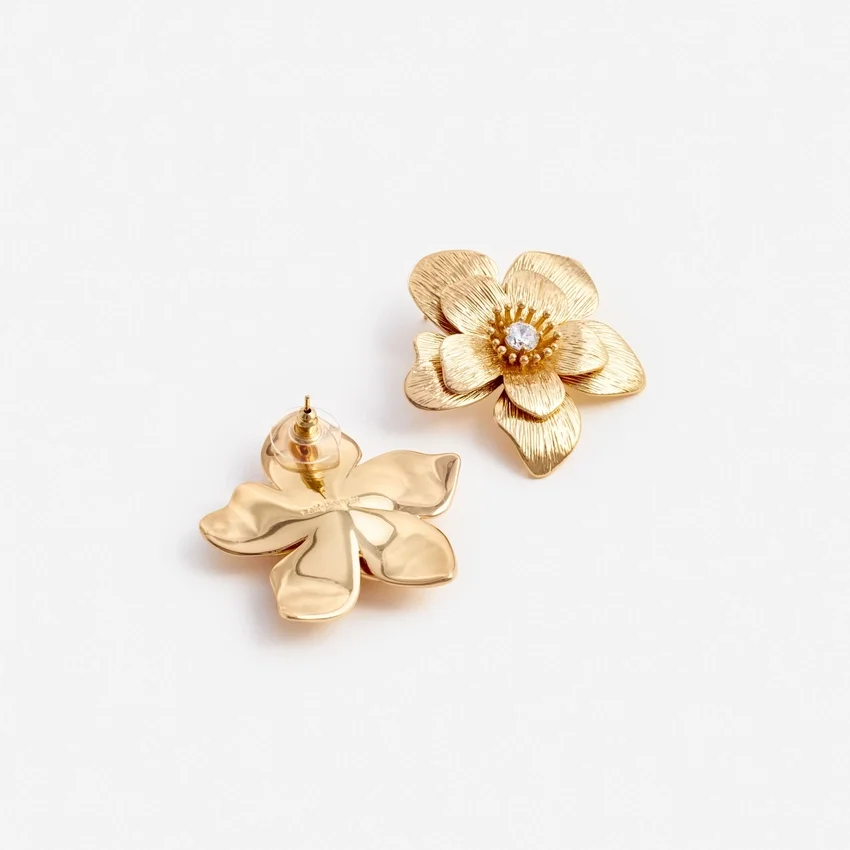 Gold Flower Earrings Gold Flower Earrings