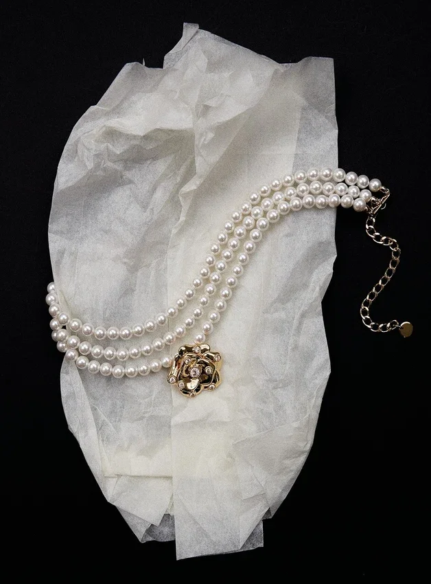 Gold Flower Pearl Choker Gold Flower Pearl Choker