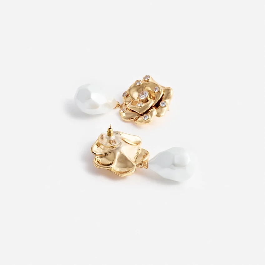 Gold Flower Pearl Earrings Gold Flower Pearl Earrings