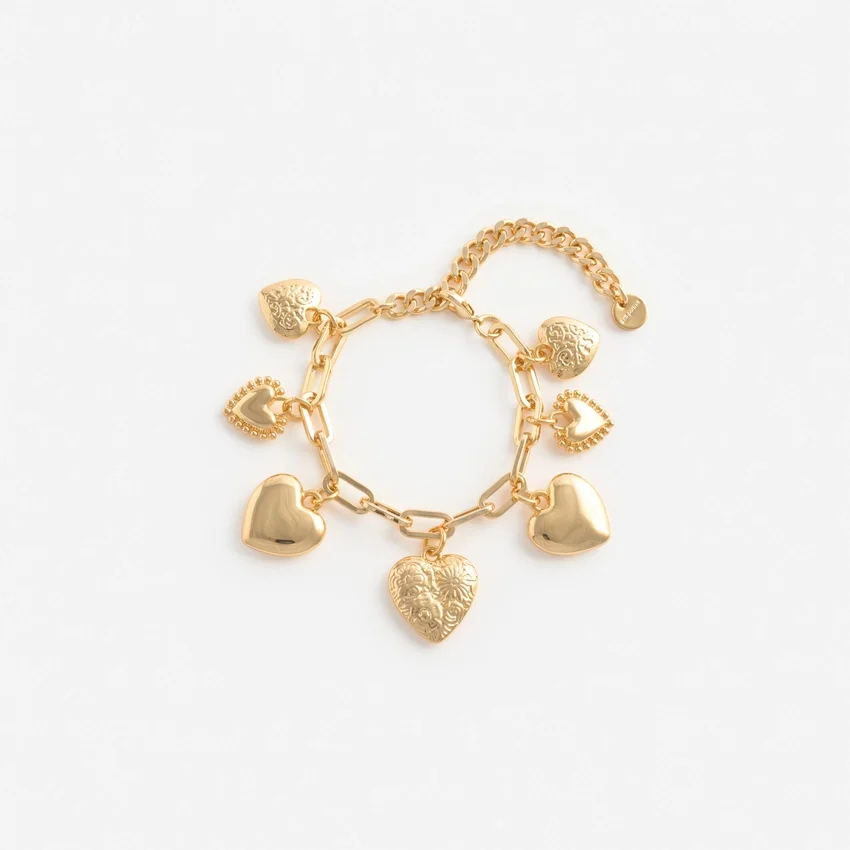 Gold Heart Charm Bracelet Gold Heart Charm Bracelet