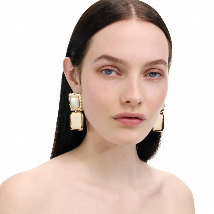 Mottled Gold Pearl Tiered Earrings Mottled Gold Pearl Tiered Earrings
