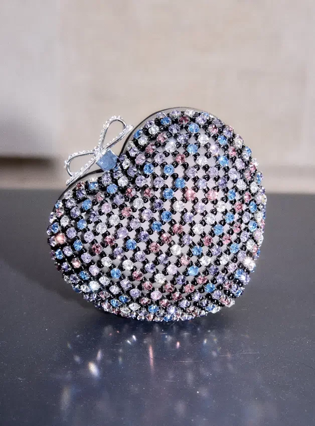 Multi Crystal Heart Clutch Multi Crystal Heart Clutch