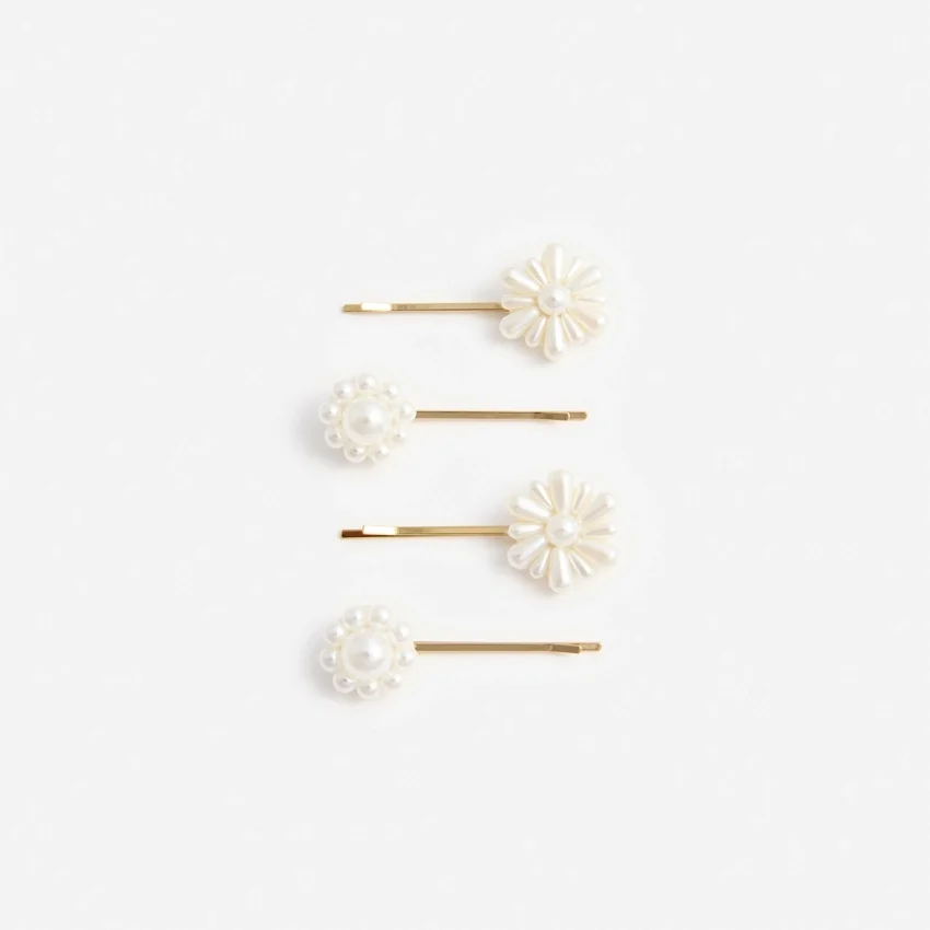 Pearl Flower Hairclips Pearl Flower Hairclips