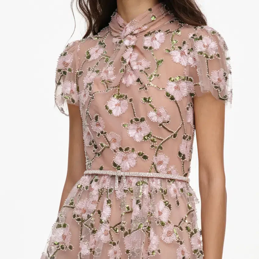 Pink Sequin Embellished Tiered Midi Dress Pink Sequin Embellished Tiered Midi Dress
