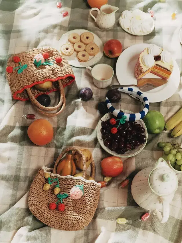Raffia Cherry Tote Bag Raffia Cherry Tote Bag