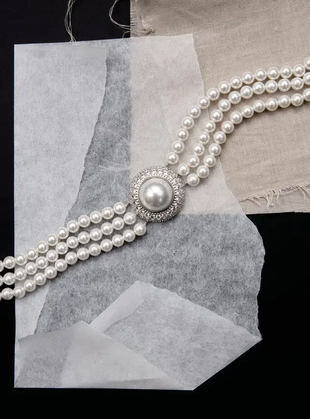 Small Crystal Pearl Choker Small Crystal Pearl Choker