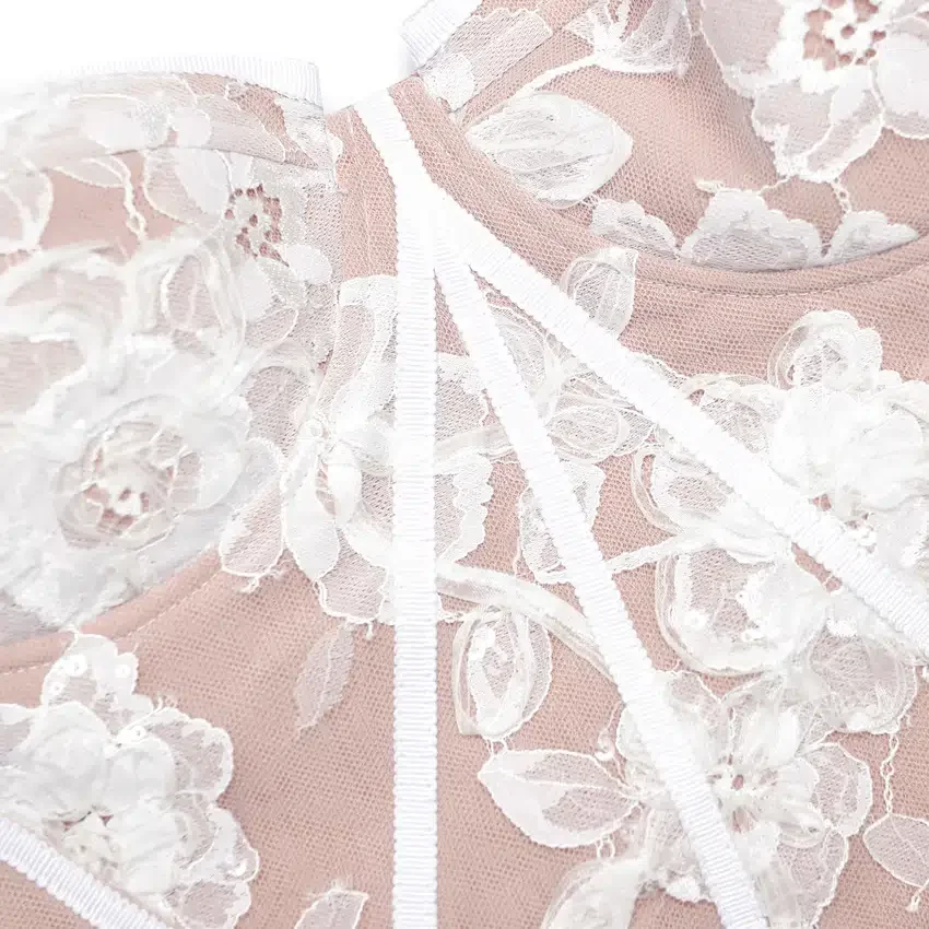 White Sequin Lace Bandeau Top White Sequin Lace Bandeau Top